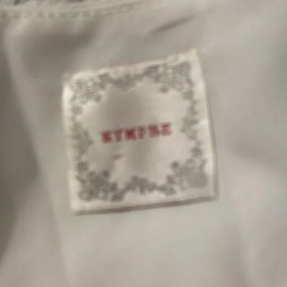 Shirt - Picture 3 of 5